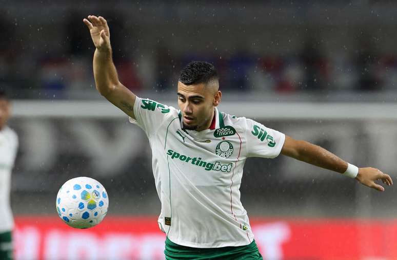 Andreas Pereira elogiou a prepara&ccedil;&atilde;o do Palmeiras para a partida desta quarta-feira (14) &ndash;