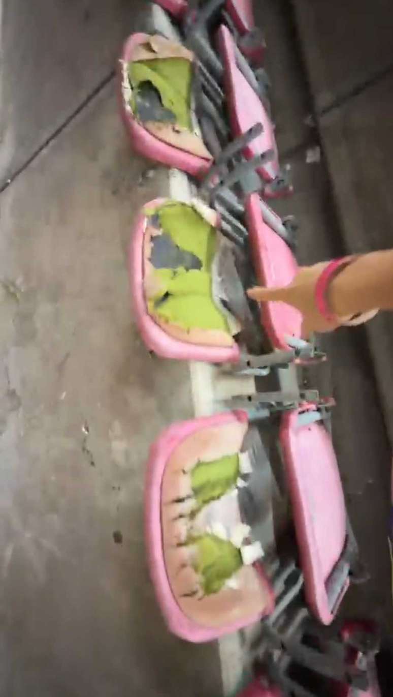 Cadeiras da Arena de Pernambuco em situa&ccedil;&atilde;o de desgaste | Foto: Reprodu&ccedil;&atilde;o Instagram
