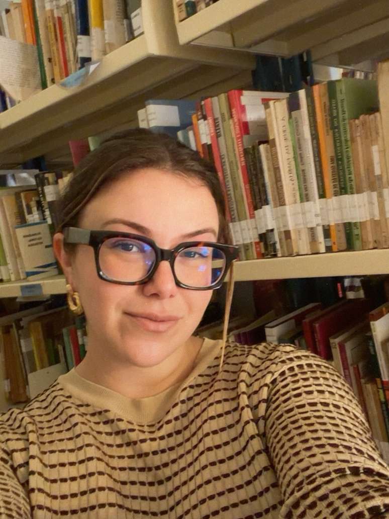 Ex-atriz mirim Carolina Pavanelli trabalha atualmente como educadora