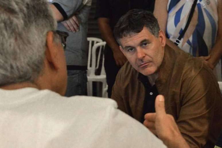 Armando Mendon&ccedil;a &eacute; r&eacute;u desde junho por supostas irregularidades &ndash;