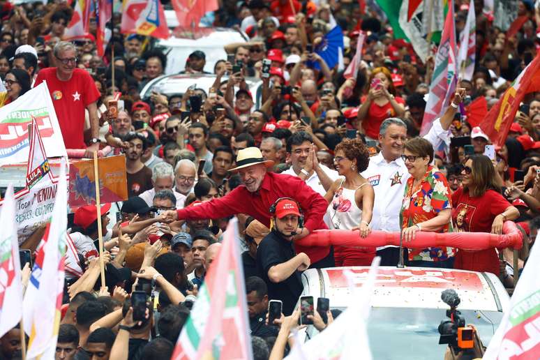 Lula tamb&eacute;m deve explorar a quest&atilde;o da escala 6x1, aprovada nesta semana no Senado