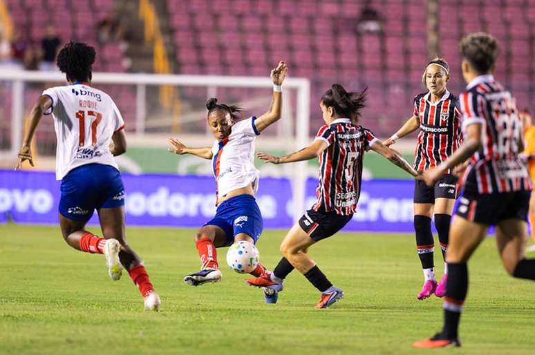 Bahia e S&atilde;o Paulo mediram for&ccedil;as na noite desta sexta-feira (16), pela Copa do Brasil Feminina &ndash;