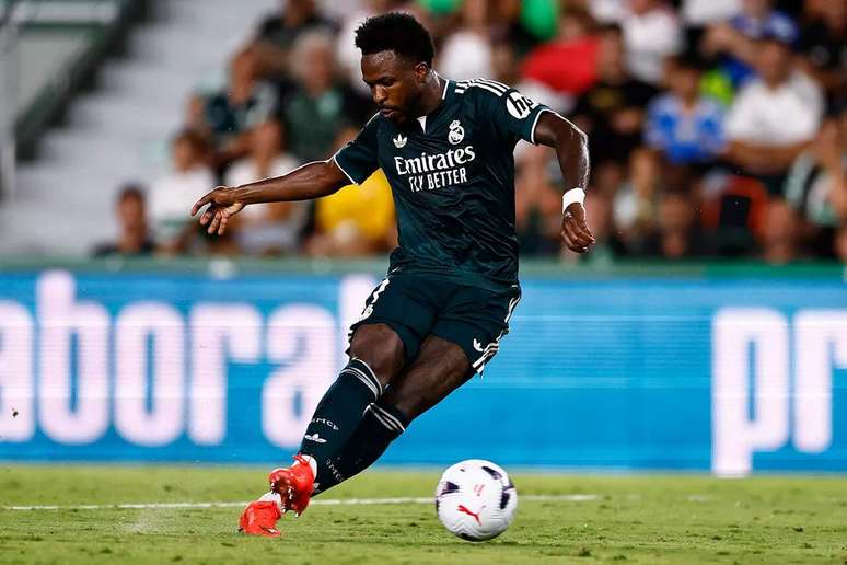 Vini Jr n&atilde;o vive boa fase no Real Madrid &ndash;