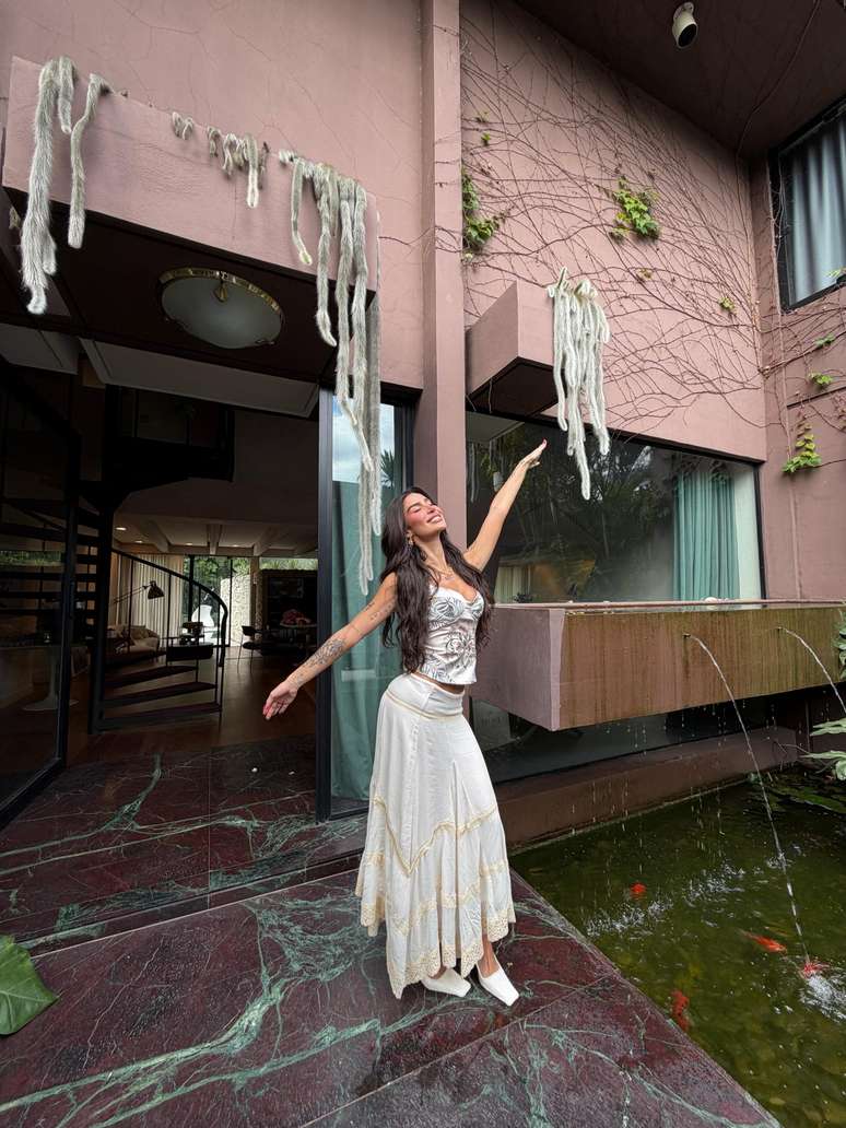 Bianca Andrade mostra nova casa