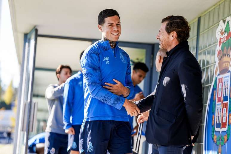 Atividade de prepara&ccedil;&atilde;o do Porto antes de encarar o PSV &ndash;