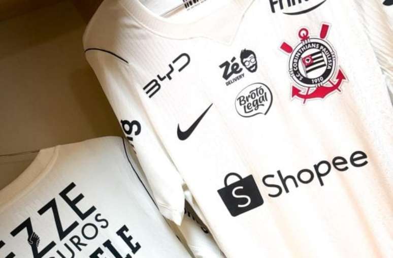 Marca ficar&aacute; exposta no n&uacute;mero da camisa corintiana &ndash;
