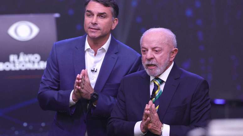 Para analistas, m&aacute; qualidade das discuss&otilde;es no debate da Band poderiam refor&ccedil;ar movimentos de absten&ccedil;&atilde;o e de votos brancos ou nulos