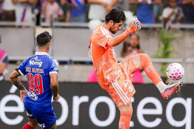Rossi pretende seguir no Flamengo &ndash;