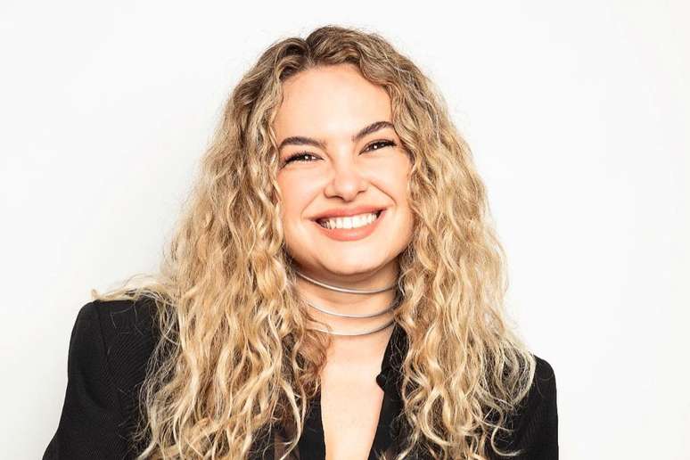 Lua Blanco posa para ensaio fotogr&aacute;fico