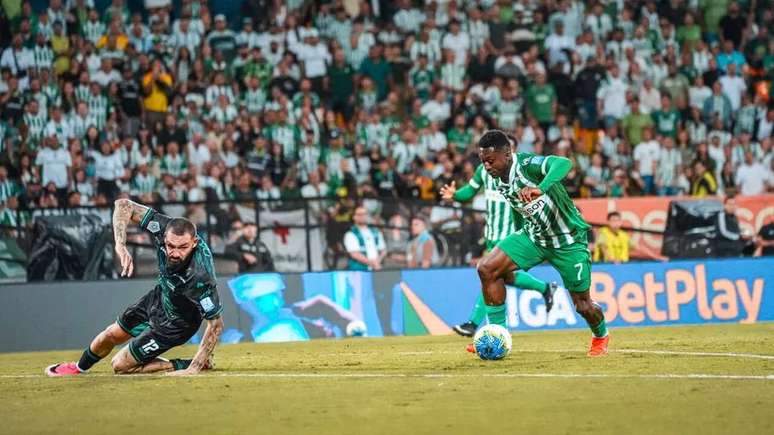 Atacante tem os melhores n&uacute;meros em uma temporada de toda a carreira &ndash;