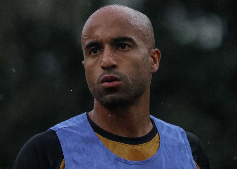 Lucas Moura muda o ritmo da equipe, e Artur encerra jejum de gols &ndash;