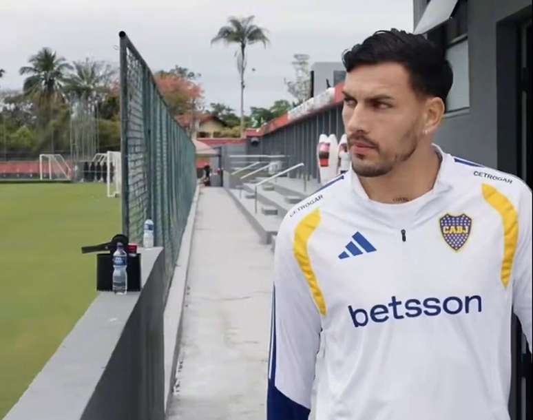 Paredes aparece em treino do Boca Juniors &ndash;