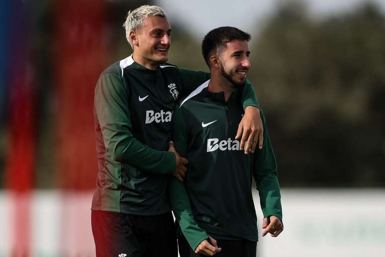 Jogadores do Sporting durante treinamento da equipe &ndash;