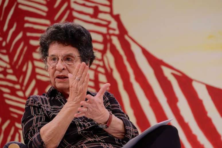 Maria Val&eacute;ria Rezende durante mesa na Flip 2017.