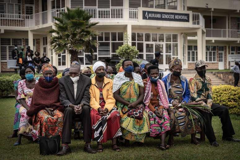 Estima-se que o genoc&iacute;dio de Ruanda tenha causado a morte de 800 mil a 1 milh&atilde;o de pessoas, a maior parte delas da minoria tutsi, entre abril e julho de 1994