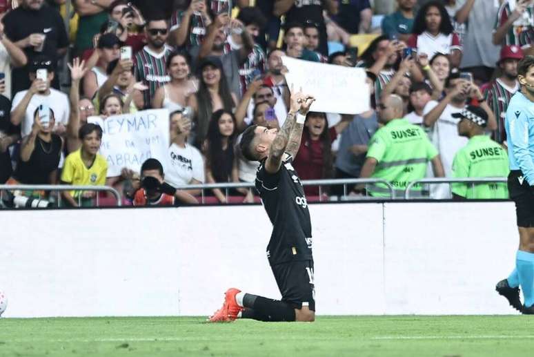 No jogo com quarteto, Coutinho fez seu primeiro gol com a camisa do Santos &ndash;