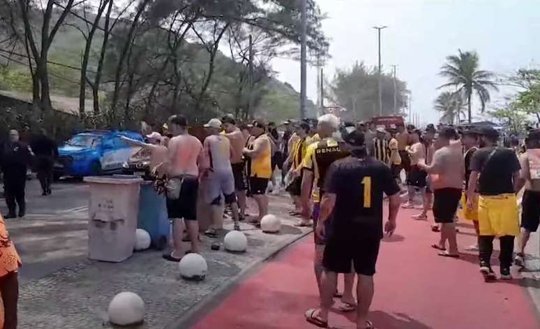 &Uacute;ltima confus&atilde;o nesse sentido, envolvendo torcedores do Flamengo, ocorreu em 2024 na pr&eacute;via de jogo contra o Pe&ntilde;arol &ndash;
