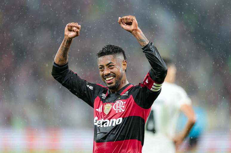 Bruno Henrique fez o gol da vit&oacute;ria sobre o Corinthians no Maraca &ndash;