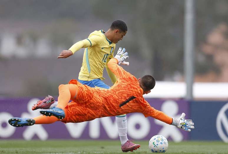 Brasil segue se preparando para disputar a Copa do Mundo Sub-15 &ndash;