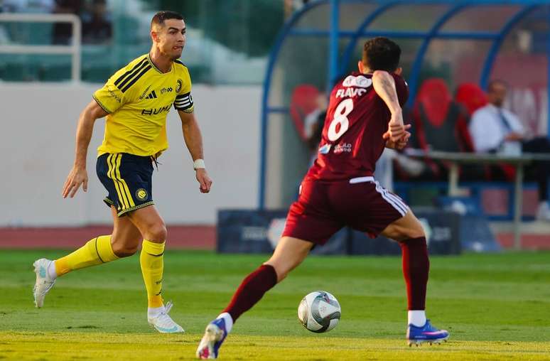 Cristiano Ronaldo deixou sua marca na vit&oacute;ria do Al Nassr sobre o Al Faisaly &ndash;