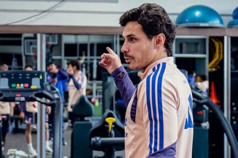 Raphael Veiga ainda tem futuro indefinido no Am&eacute;rica do M&eacute;xico &ndash;