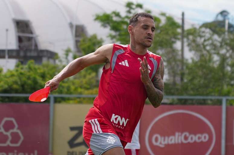 Ausente na derrota para o Mirassol, Alan Patrick volta, ent&atilde;o, contra o Botafogo &ndash;