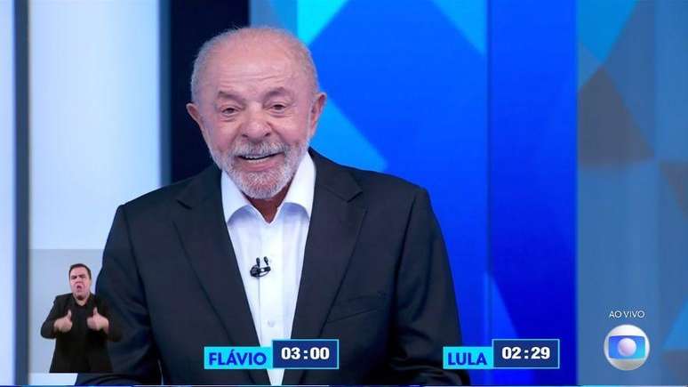 Lula apostou na compara&ccedil;&atilde;o entre seus governos e o governo do pai de Fl&aacute;vio, o ex-presidente Jair Bolsonaro (PL), durante o debate na TV Globo