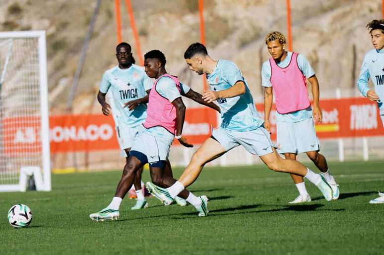 Jogadores do Monaco durante atividade de prepara&ccedil;&atilde;o para encarar o Lille &ndash;