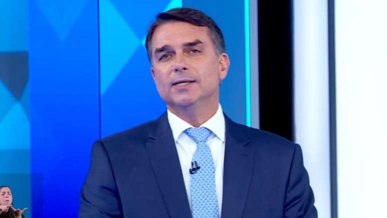 Fl&aacute;vio Bolsonaro em debate da Globo
