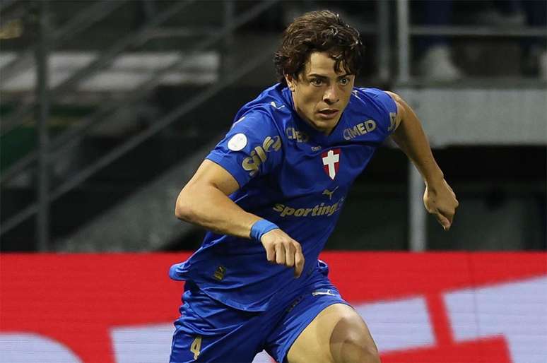 Giay tem se destacado ap&oacute;s a volta do calend&aacute;rio brasileiro e o fim da Copa do Mundo &ndash;