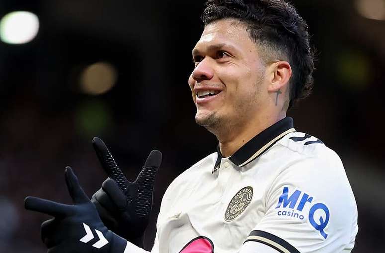 Atacante brasileiro marcou o gol da vit&oacute;ria sobre o Manchester United, em Old Trafford &ndash;