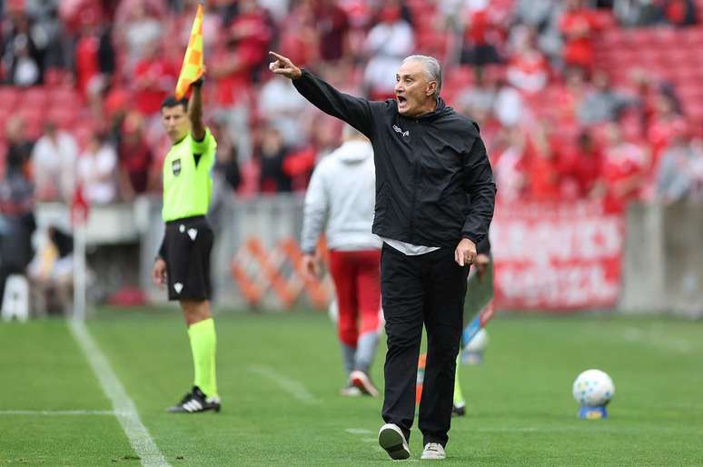 Tite tem apenas uma vit&oacute;ria no comando do Botafogo &ndash;