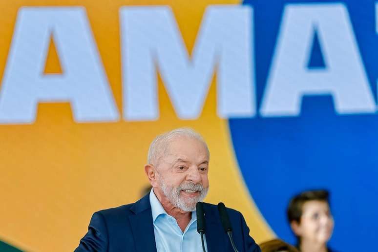 Com virada hist&oacute;rica, Lula &eacute; reeleito presidente do Brasil &ndash;