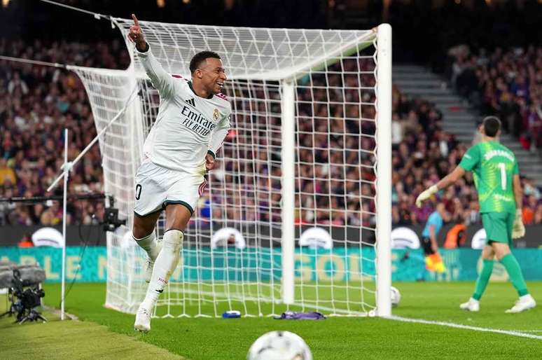 Em 90 minutos, o Real Madrid venceu o Barcelona em territ&oacute;rio catal&atilde;o &ndash;