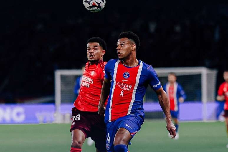 Jogo entre PSG e Lyon foi bastante disputado no Parque dos Pr&iacute;ncipes &ndash;