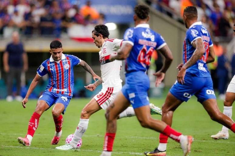 Pedro tamb&eacute;m &eacute; um dos pendurados do Flamengo contra o Galo &ndash;