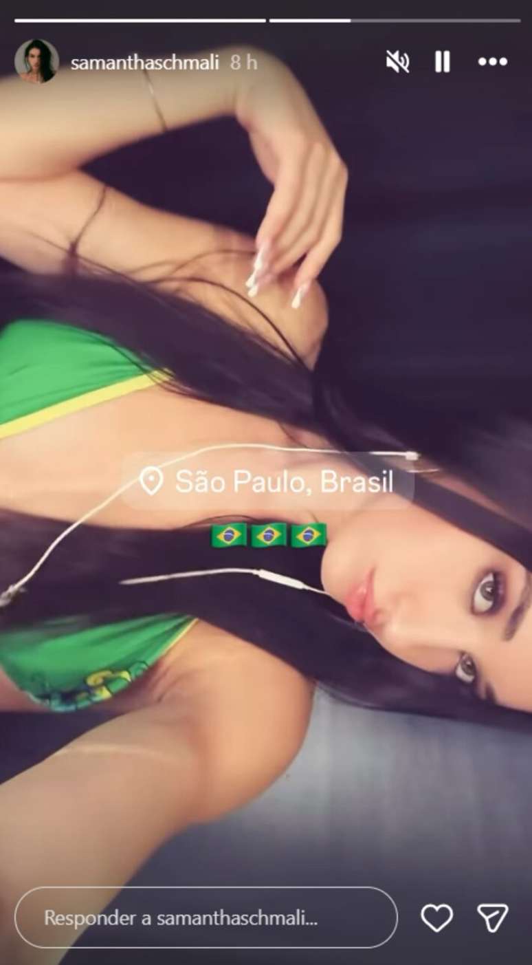 Samantha Schmali publicou uma foto com biqu&iacute;ni no estilo brazilcore