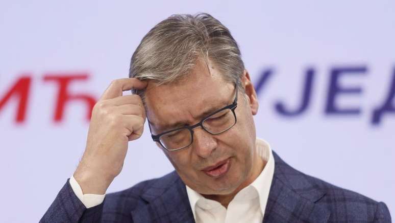 Aleksandar Vučić reconheceu a vit&oacute;ria, mas afirmou que o movimento estudantil fracassaria