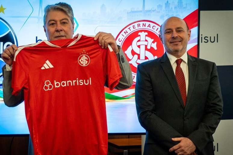 Internacional ter&aacute; a marca do Banrisul no espa&ccedil;o principal do uniforme em seis jogos at&eacute; o fim do ano &ndash;