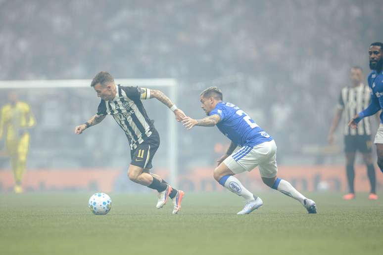 Galo venceu a Raposa por 3 a 1 pelo 1&deg; turno do Brasileir&atilde;o &ndash;