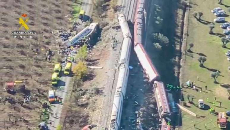 Colis&atilde;o envolveu um trem de alta velocidade AVE e composi&ccedil;&atilde;o da empresa Iryo