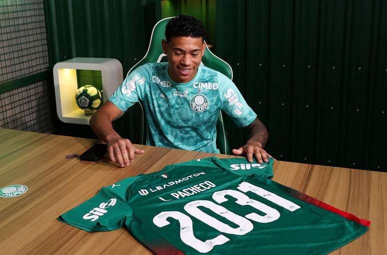 Luis Pacheco defendeu o Juventude antes de ser captado pela base do Palmeiras &ndash;