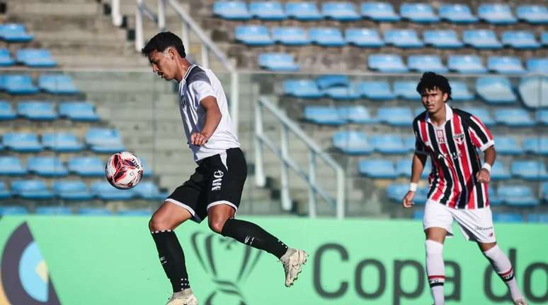 Cear&aacute; e S&atilde;o Paulo mediram for&ccedil;as pelo duelo de ida das quartas da Copa do Brasil Sub-20 &ndash;