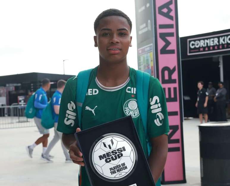 Gabriel Bueno, autor do gola&ccedil;o, foi eleito o melhor jogador da partida &ndash; Foto Nicolas Andrade / Palmeiras