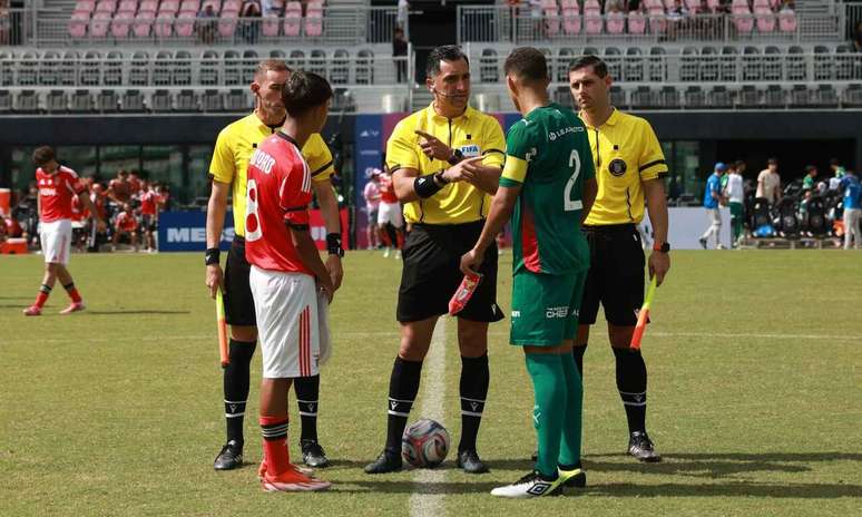 Benfica e Palmeiras duelaram pela quartas de final da Messi Cup. Melhor para o brasileiros &ndash;