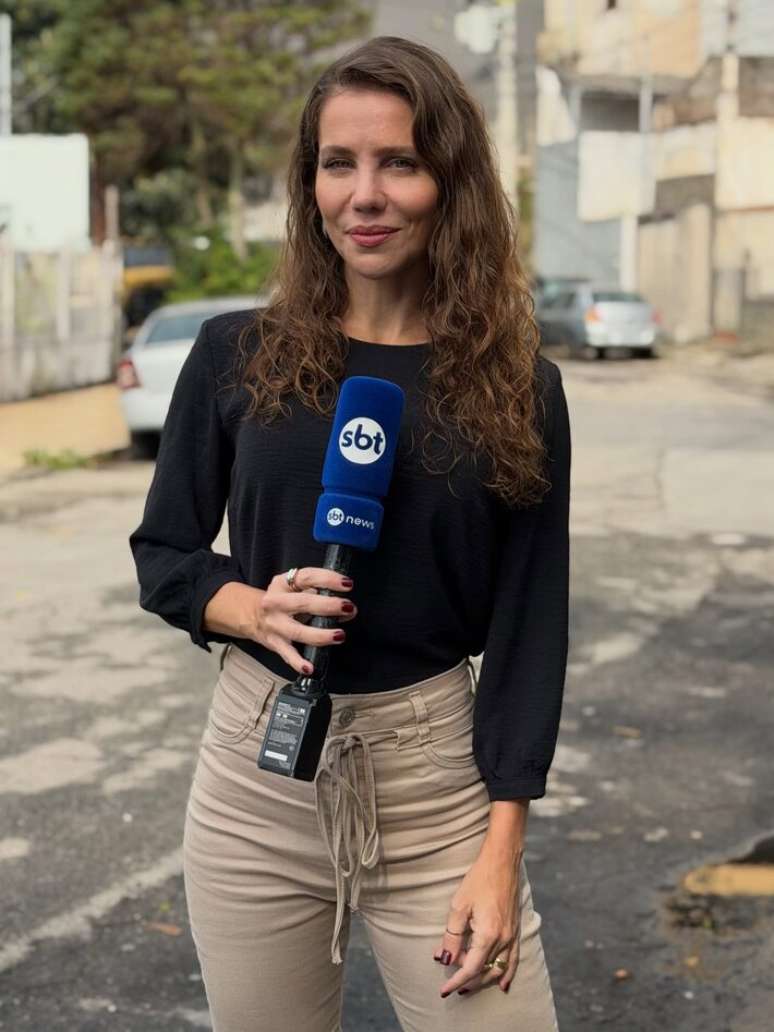 Fab&iacute;ola Corr&ecirc;a anunciou sua demiss&atilde;o do SBT nessa quinta-feira, 29, ap&oacute;s quase dois anos na emissora