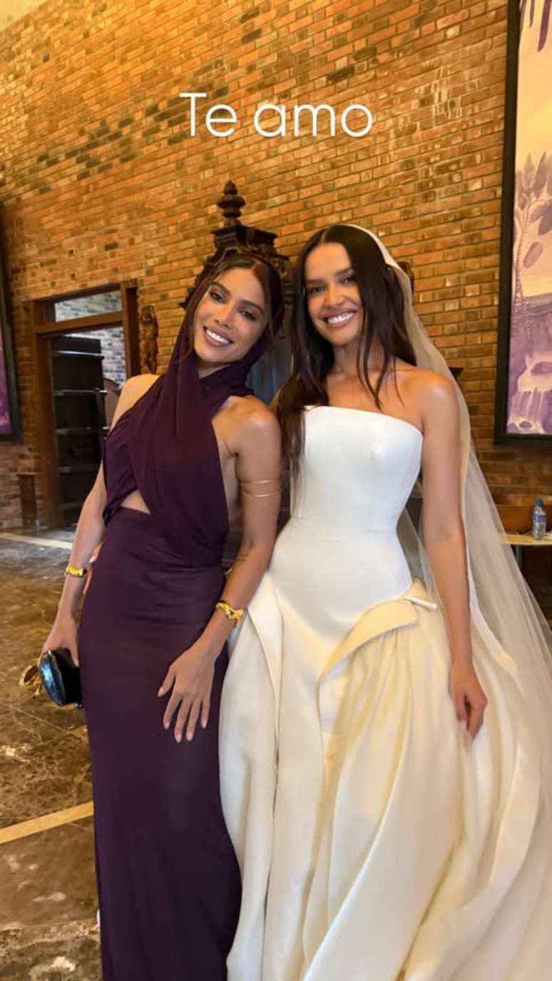 Anitta e Juliette 