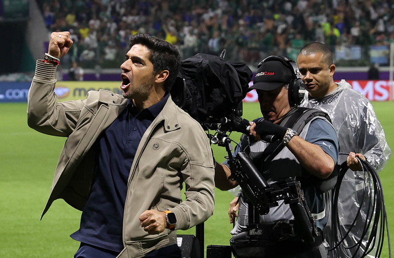 Abel Ferreira tem um estilo pr&oacute;prio e a confian&ccedil;a da diretoria do Palmeiras &ndash;