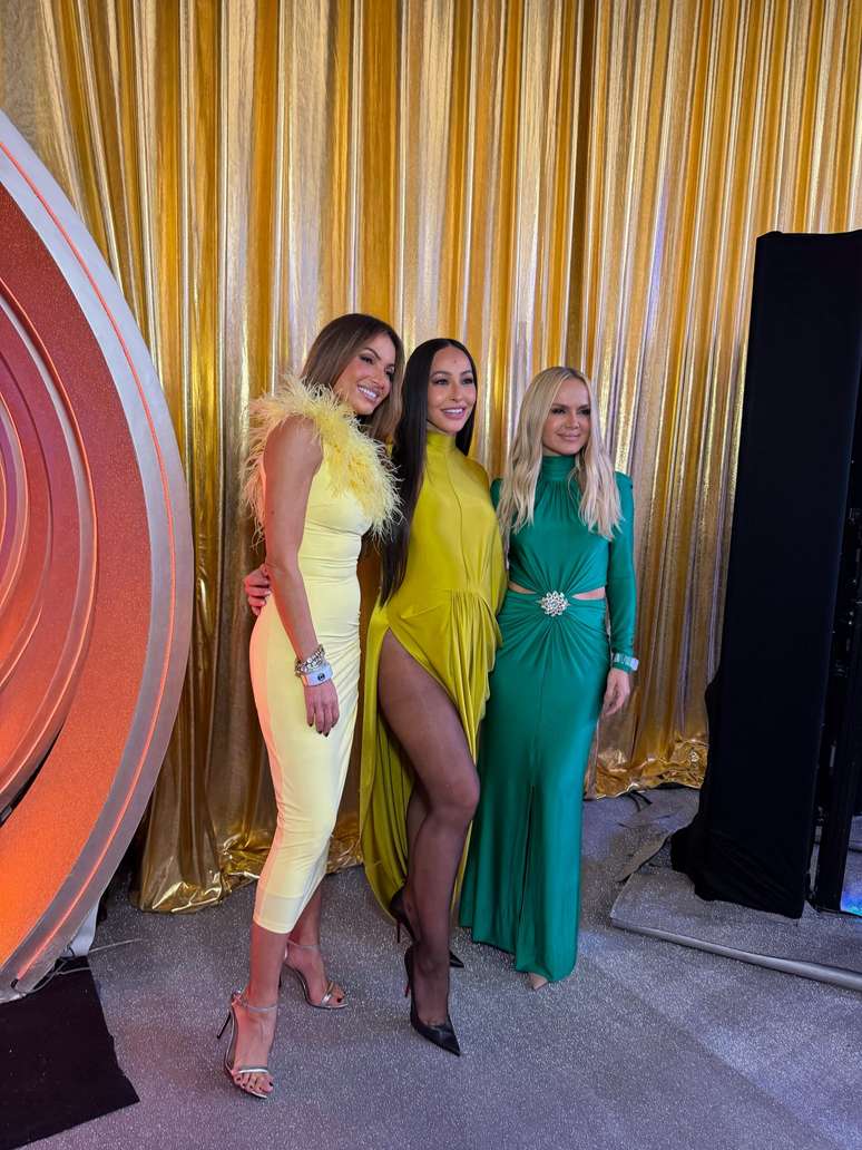 Patr&iacute;cia Poeta, Eliana e Sabrina Sato 