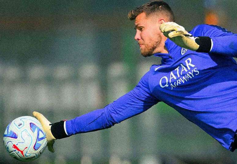 Mart&iacute;nez deve voltar ao gol da Inter ap&oacute;s dois jogos no banco &ndash;